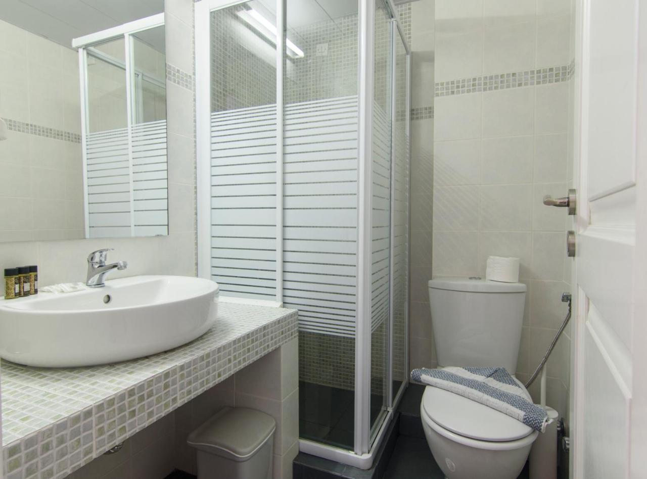 Mike Hotel Aegiali Luaran gambar